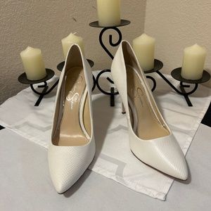 Women’s Shoes